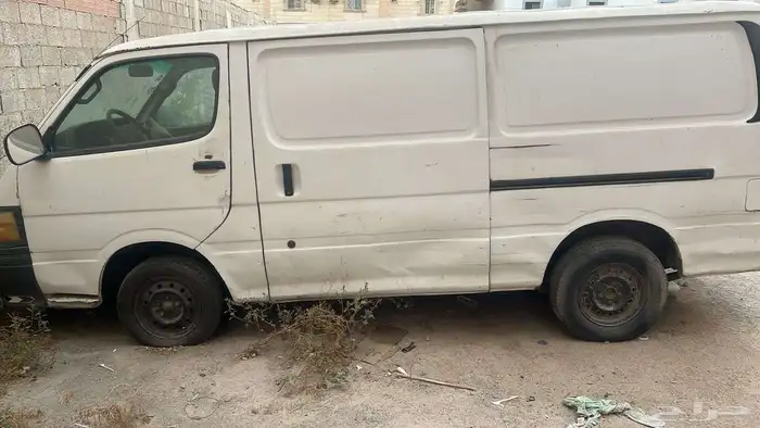 باص تويوتا موديل 2000 0
