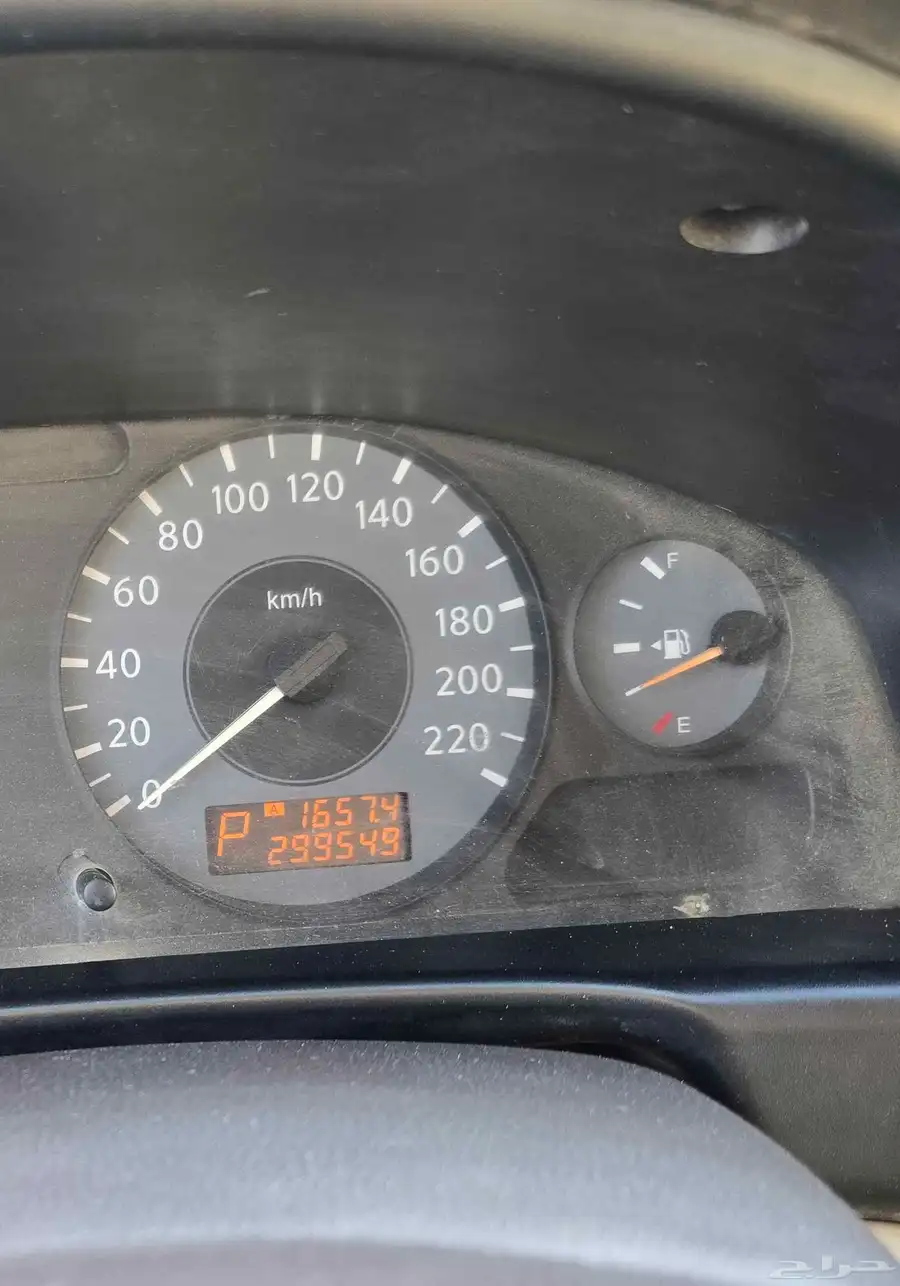 Nissan Sunny 2011 0