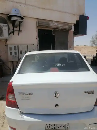 سياره رينو لوغان 2013 ماشيه 200 الف قير عادي استماره جديده 0