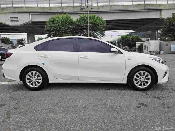 كيا سيراتو k3 موديل 2022 بنزين وارد كوريا 4