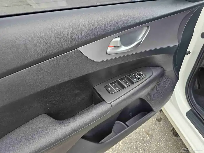 كيا سيراتو k3 موديل 2022 بنزين وارد كوريا 10