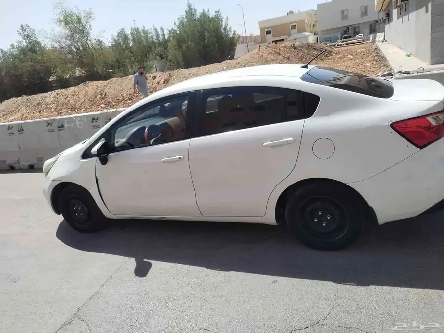 كيا ريو 2012 4