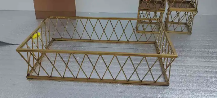 طاولة مجلس أرضي 0