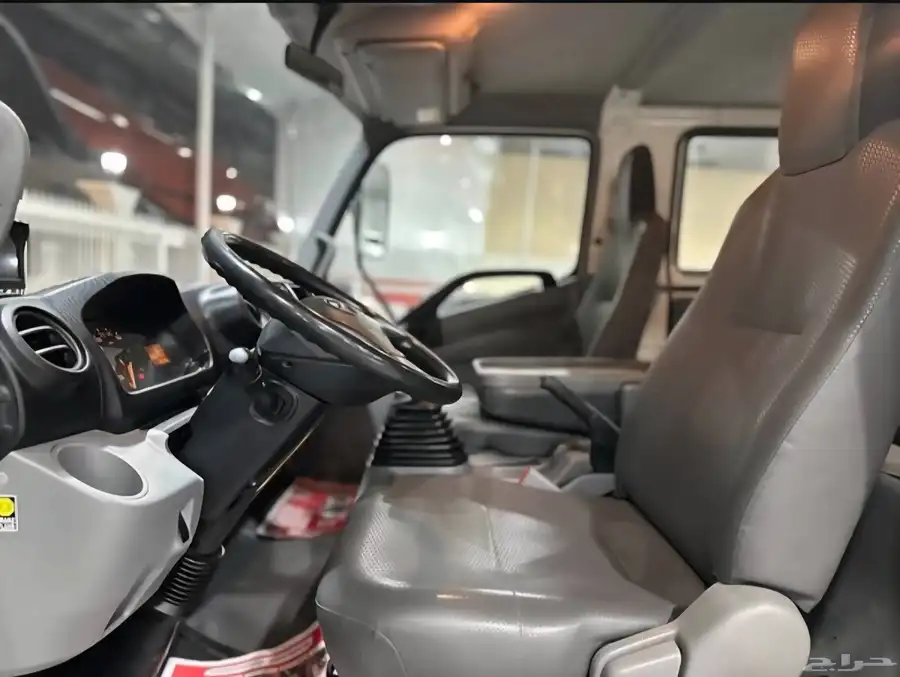 Hino xzu710 L 7