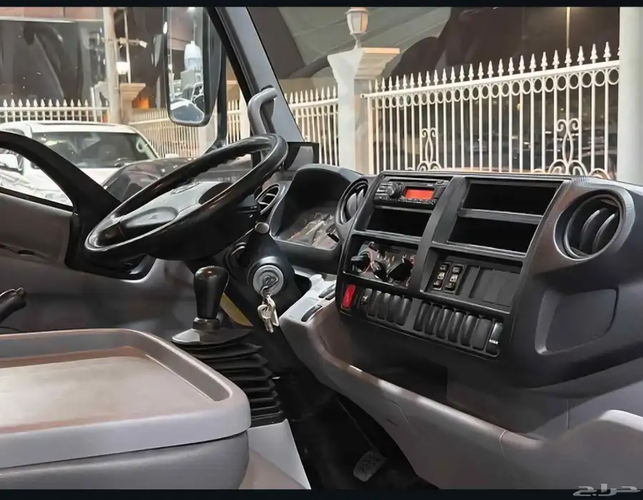 Hino xzu710 L 9