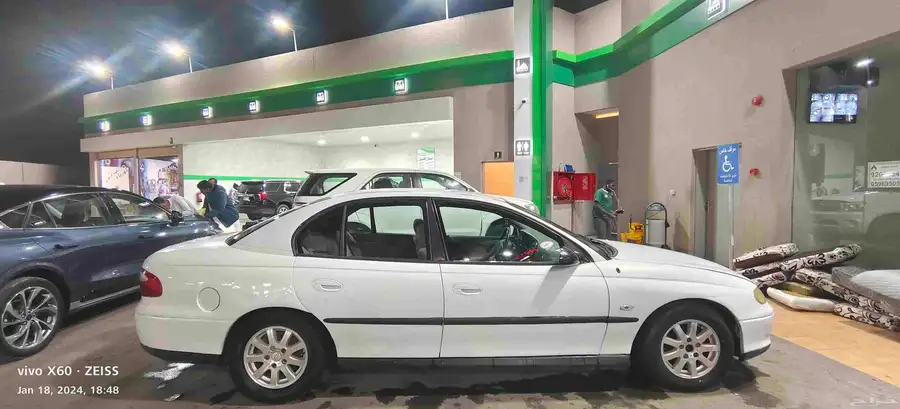 Chevrolet Lumina 2002 4