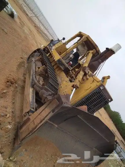 بلدوزر للأجار كمتسو 155 0