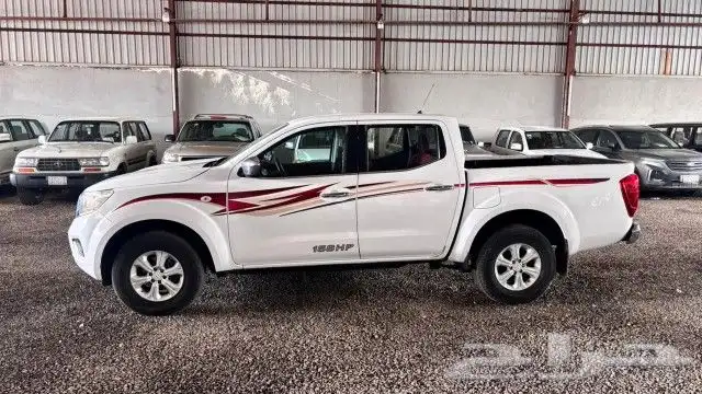 نيسان نافارا 2016 3