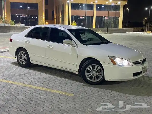 هوندا أكورد 2005 8