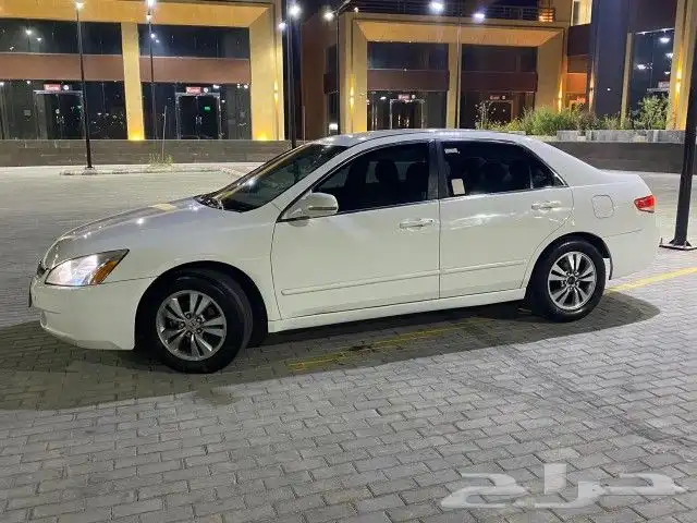 هوندا أكورد 2005 5