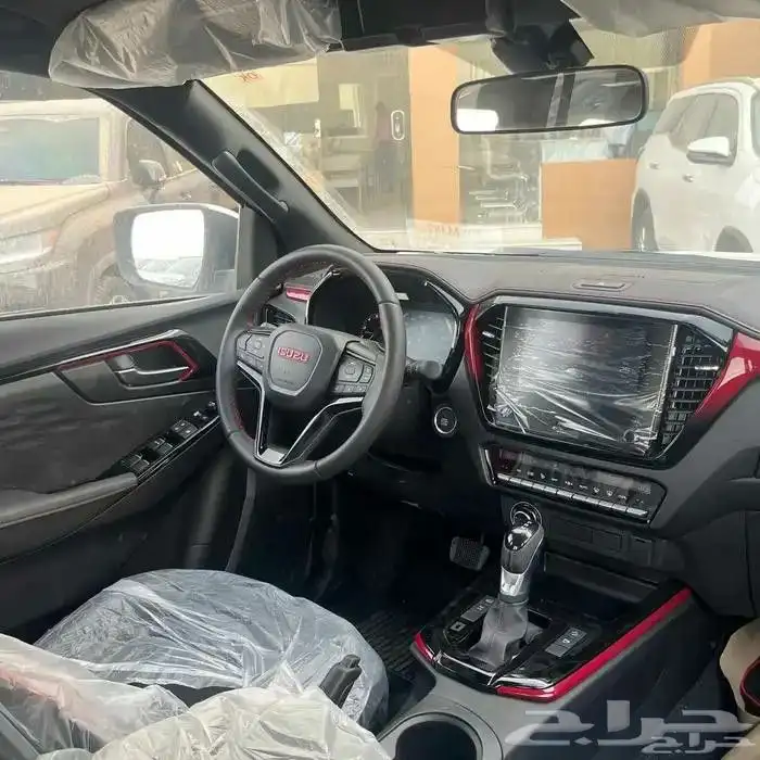ايسوزو ديماكس 2025 2