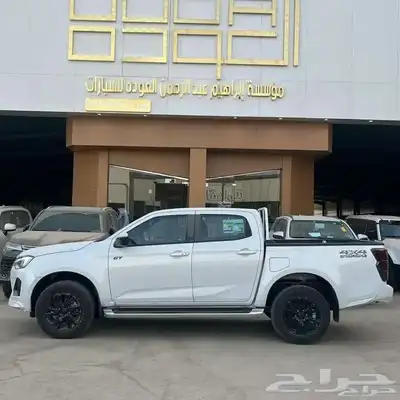 ايسوزو ديماكس 2025 3