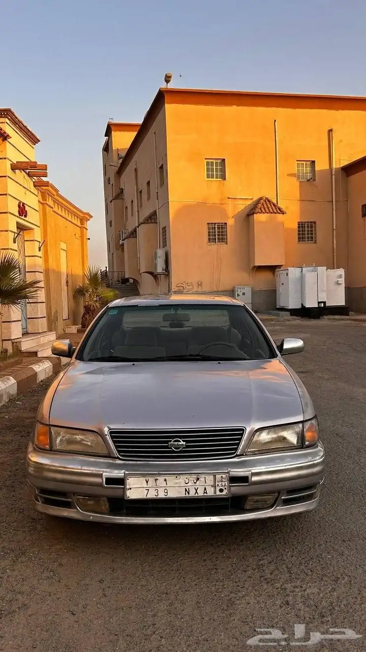 نيسان مكسيما 1
