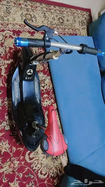 سكوتر كهربائي قابل للطي يحتاج بطارية فقط 1