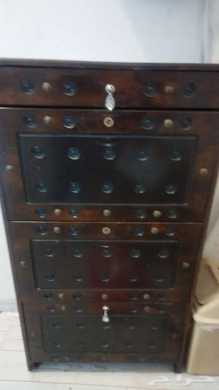 دولاب جزمه نضيف 2