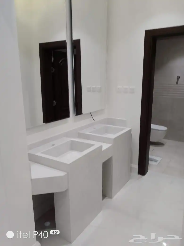 شركة تنظيف منازل تنظيف خزانات تنظيف مفروشات 12
