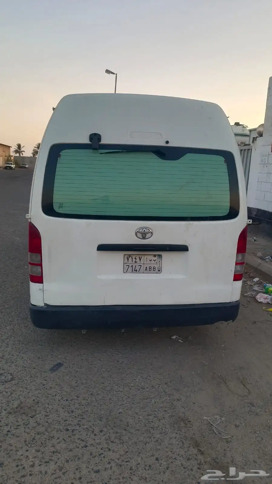 Tayota Hiace High Roof 2015 1