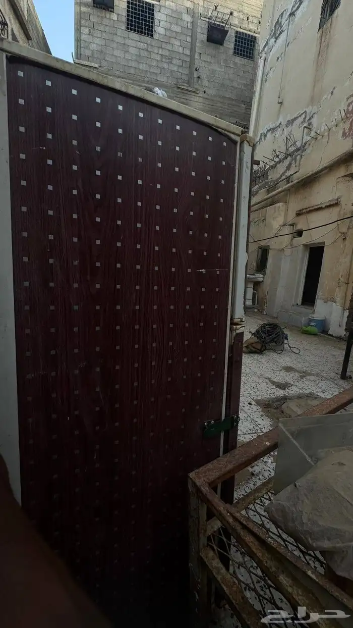 ثلاجه للببع 0