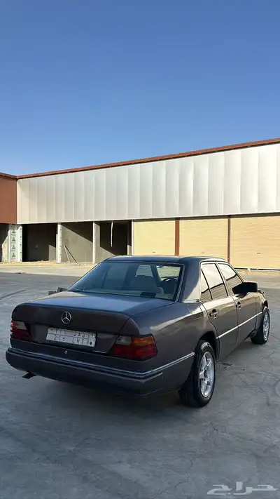 مرسيدس موديل 91 تحمل لوحة مميزة 5