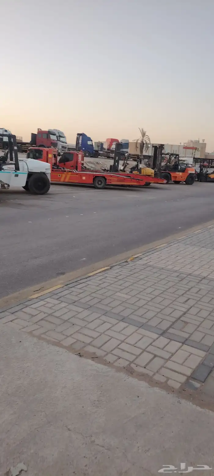 تأجير كرينات بجميع الاحجام رافعات شوكيه فور كلفت سيزر لفت 0