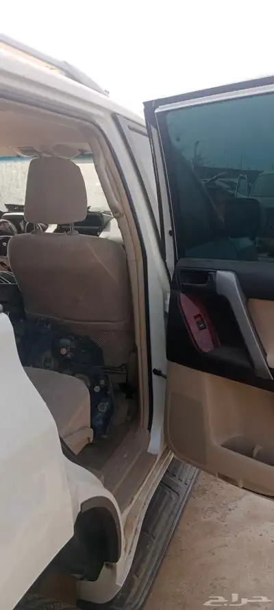 تويوتا شاص ربع كامري كرولا برادو فورشينر جميع انواع السيارات 4
