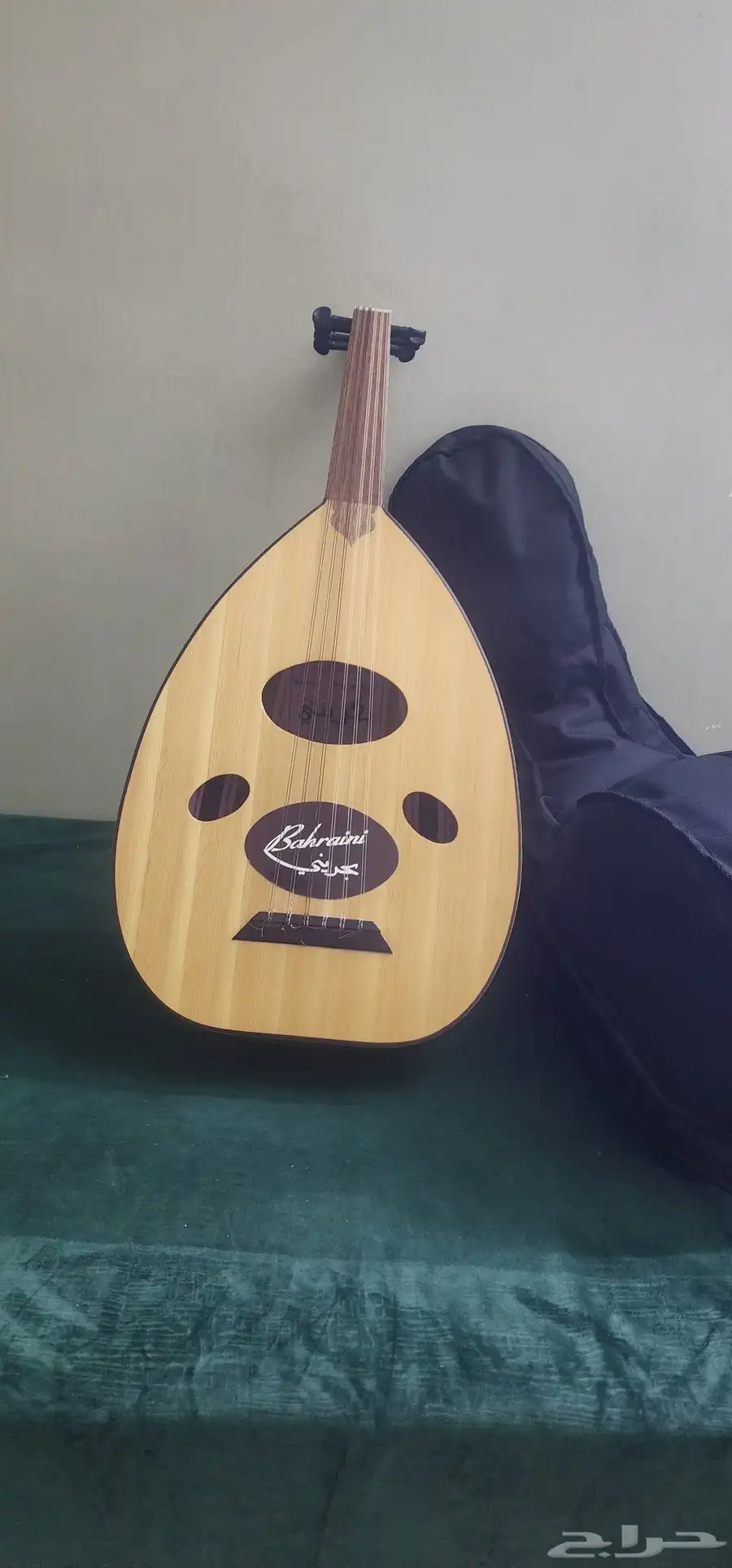 عود بحريني مع شنطه 0