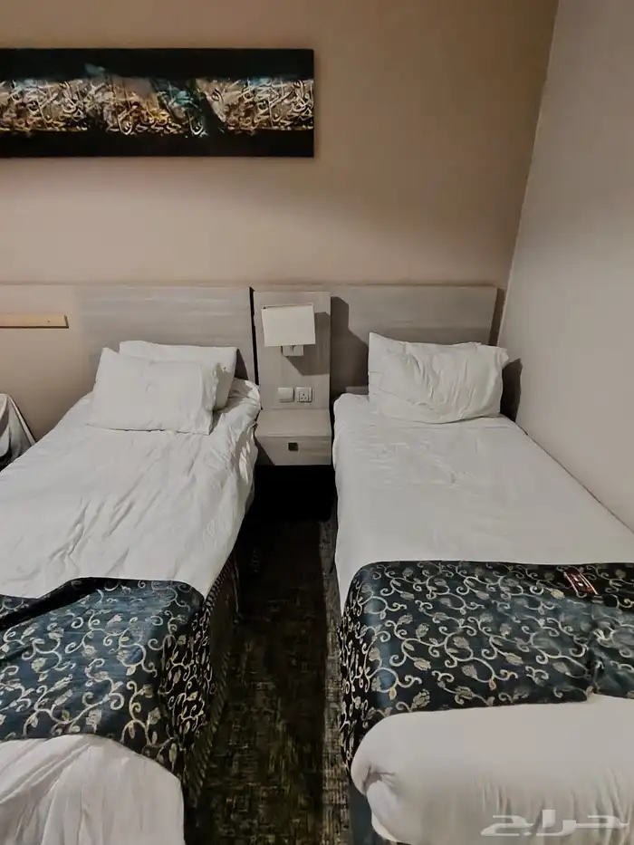 للبيع أثاث فندقي غرف نوم كامله مقيم 5نجوم 1