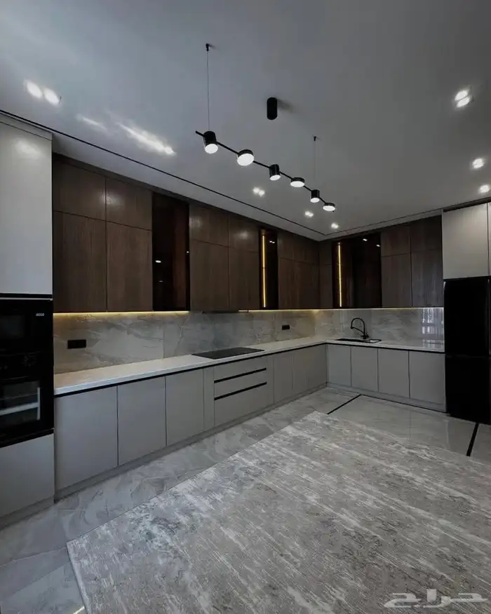 مطابخ خشب ألماني ومطابخ صاج والمنيوم ورخام صناعي وبورسلان 0