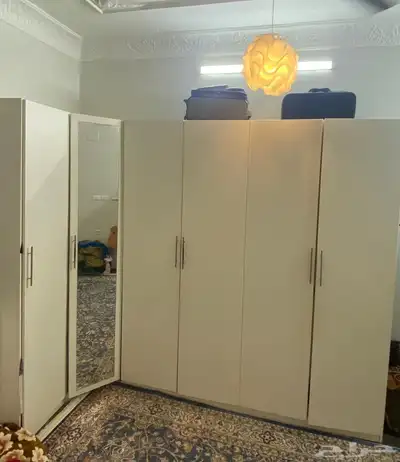اثاث كامل للبيع 2ثلاجه 1فريزر 1مكيف اسبلت 24- 5مكيفات شباك 3