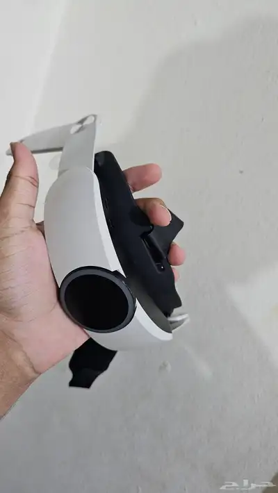 Meta Quest 3 بحالة ممتازة   بطارية 10mAh 3