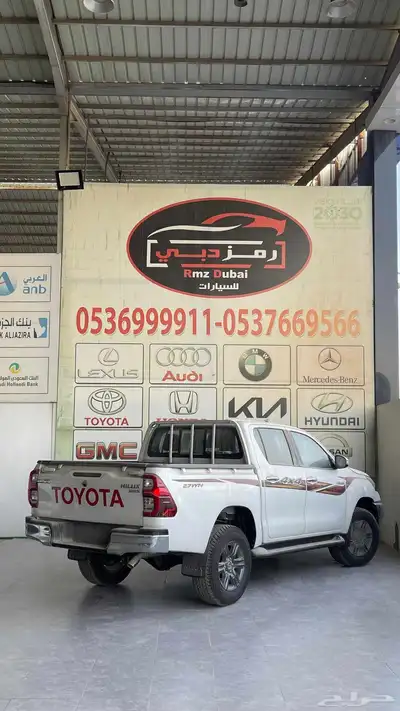 تويوتا هايلوكس 2025 3