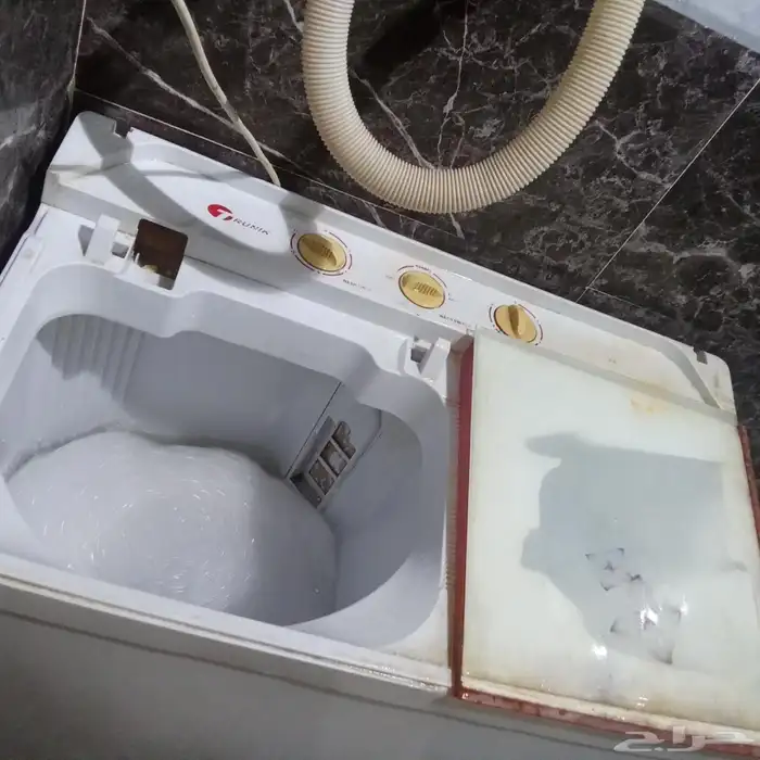 اغراض للبيع تلاجه غساله مكيف كنب بتجاز فرن طاولة طعام مكيف 3