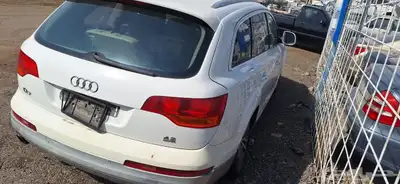 اودي Q7 موديل 2007 4