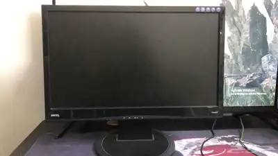 شاشة Benq 1
