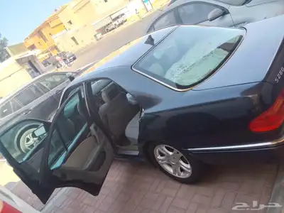 مرسيدس موديل 97 فل فتحة بدي ماكينة جير على الشرط حجمها 230 5