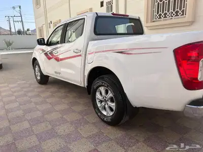 نيسان نافارا 2016 فل كامل بدي عريض قير اوتماتيك ممشى قليل 7