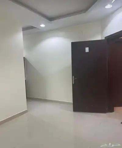 مطلوب دور ارضي او علوي للايجار نظيف 3 غرف نوم في شمال بريده 0