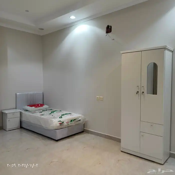 عرض لفتره محدوده غرفه نفر 5قطع 530ريال نفر ونصف 630ريال 4