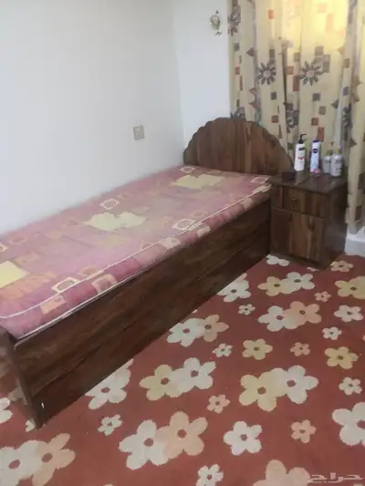 تكييف شباك و2 سرير اطفال وطني للبيع 2
