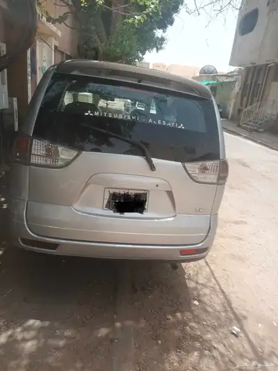 سيارة عائلية مستوبيشي Z7 L200 2