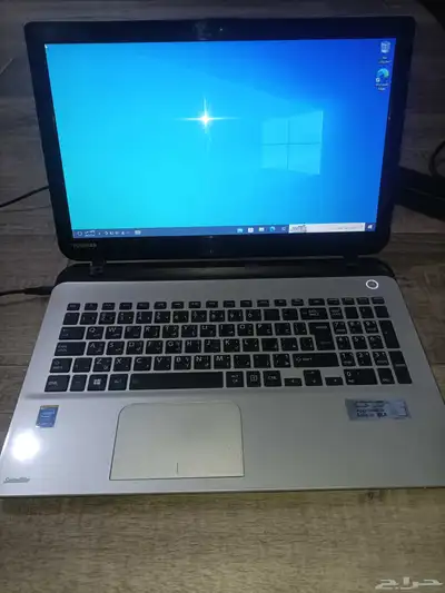 للبيع لاب توب توشيبا 1