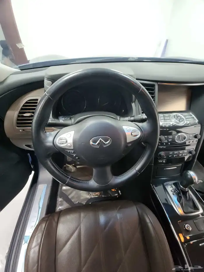 انفنتي QX70. 2019 مخزن 11