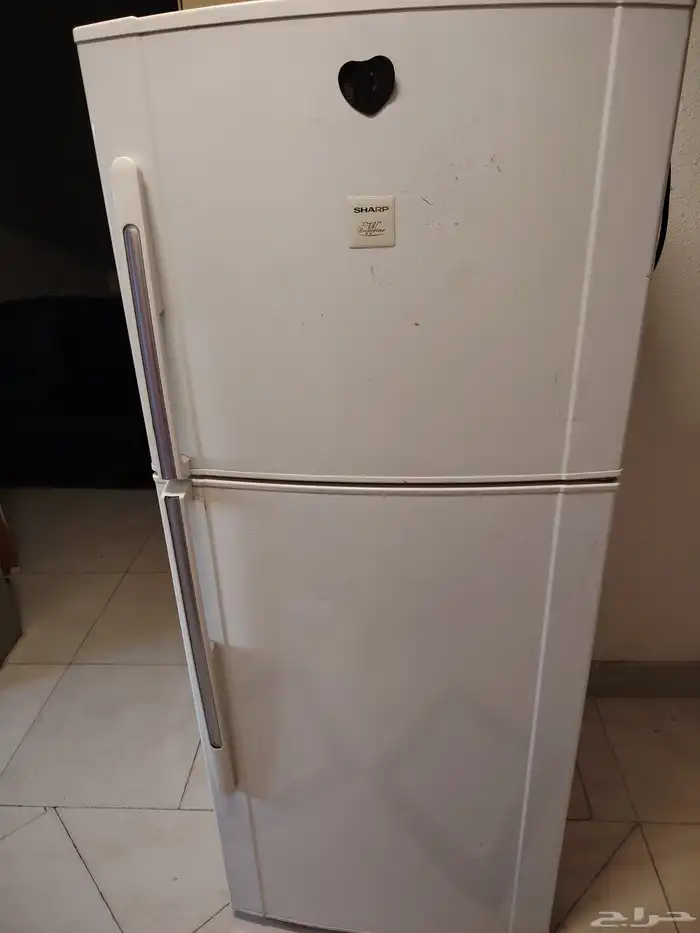 ثلاجة شارب اصلي ستعمل نظيف جدا 0
