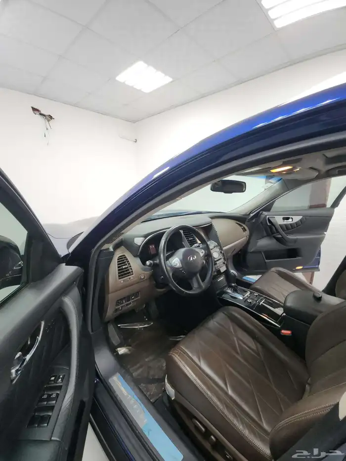 انفنتي QX70. 2019 مخزن 13