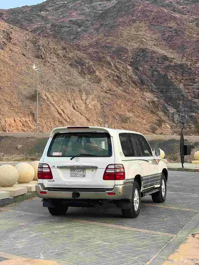 تويوتا لاندكروزر في اكس ار نظيف بريمي 2003 7