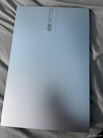 Asus vivobook laptop 3