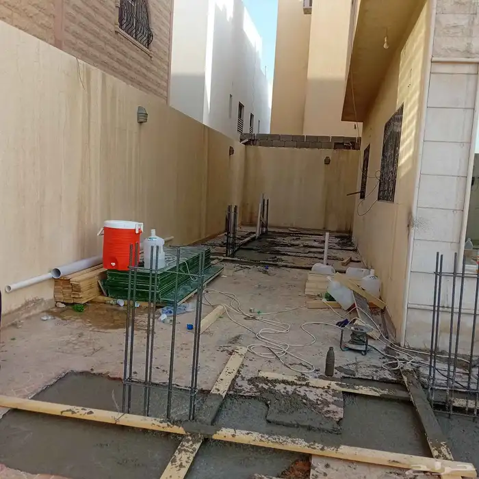 مقاول عام ملاحق استراحات فلل مسابح ارتدادات وترميم 0