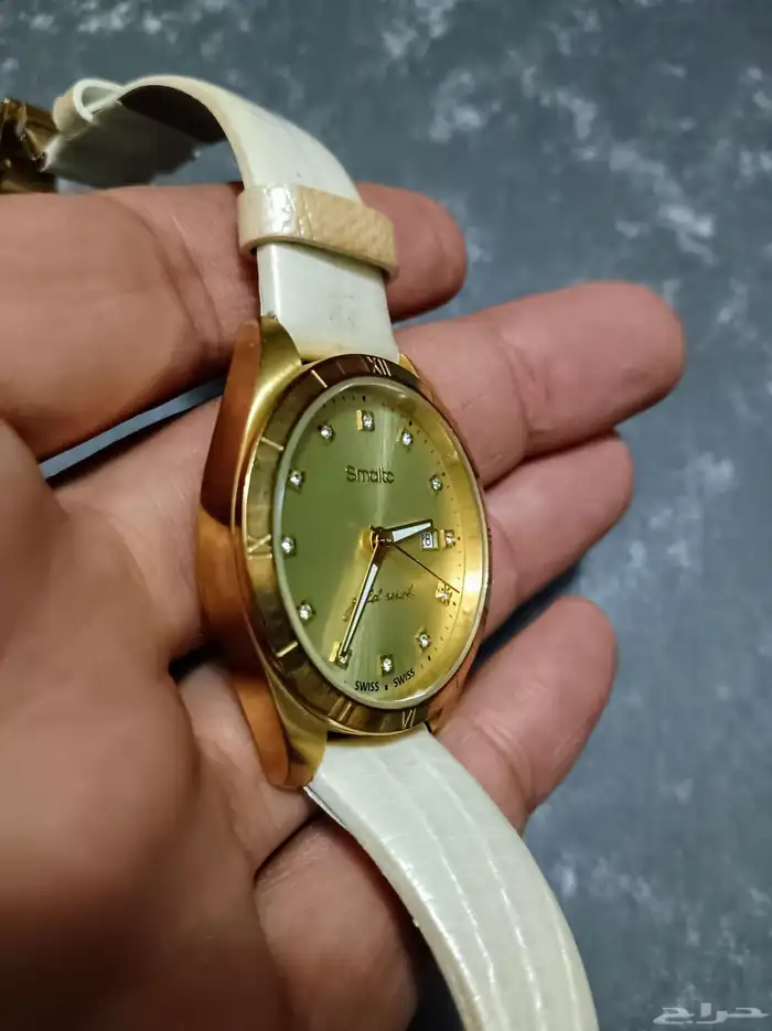 ساعة سمالتوا سويسرية 1