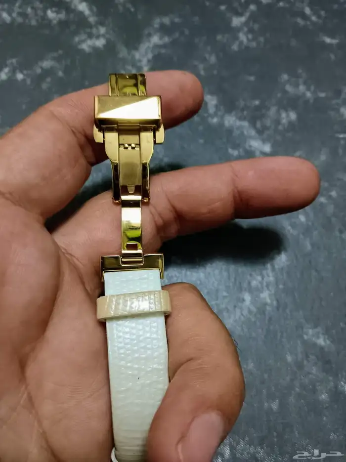 ساعة سمالتوا سويسرية 4