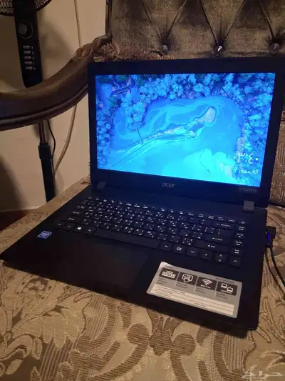 لاب توب acer Aspir1 7